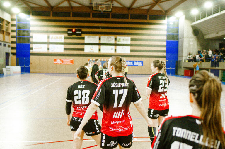 Samedi 10 Février 2024, L'équipe Féminine N2 Arve Giffre Handball était en déplacement à Eyben face à Echirolles